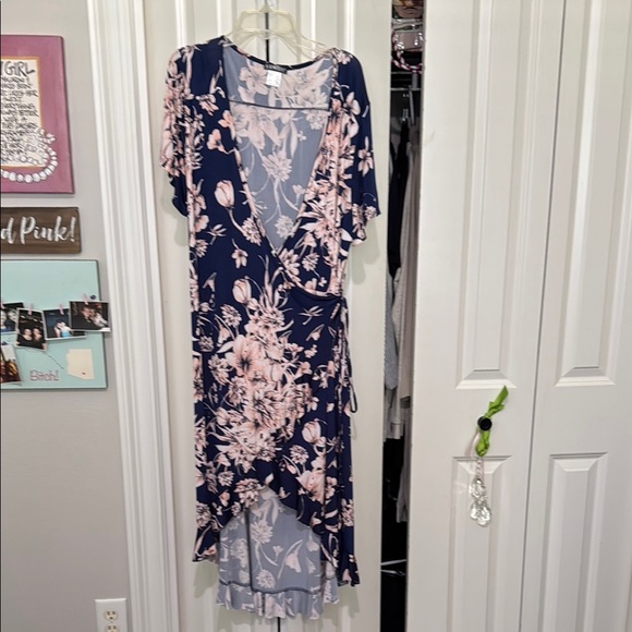 VENUS Pink Flutter Sleeve High-Low Dress - Picture 5 of 10